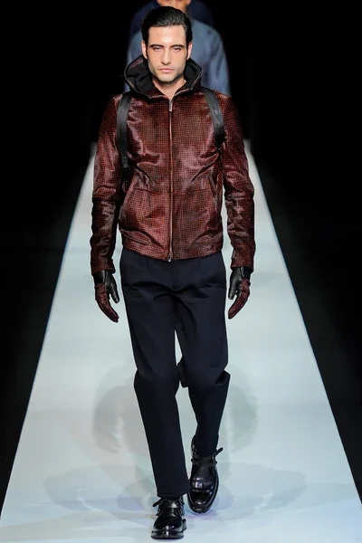 Look 66